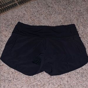 speed up short short 2.5” lulu black shorts